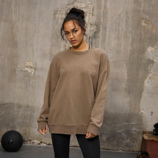 Everlast® EVERLAST Womens Oversized Greatness Is Within Crew Sweat Sweatshirt Sand